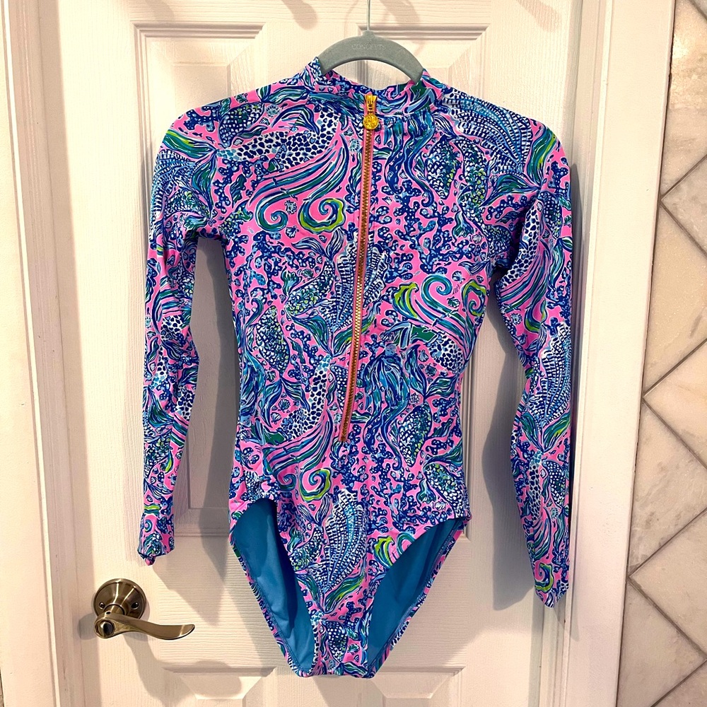 Lilly Pulitzer rash guard swim suit size 2 rashguard bathing one piece
